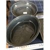 Image 1 : 1 x Large Roaster; 1 x Deep Dish 12" x 15"; 1 Drip Pan