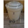 5 Gallon Medalta Crock