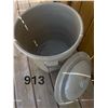 Image 2 : 5 Gallon Medalta Crock