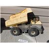 Image 1 : TONKA METAL AND PLASTIC DUMPTRUCK, LARGE