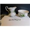 Image 2 : ROYAL ALBERT “TRILLIUM” CREAM AND SUGAR SET