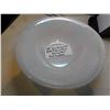 Image 2 : 8 ½ “IRRADESCENT FEDERAL GLASS SERVING BOWL