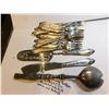 Image 4 : SILEA SERVING SPORK AND ITALY EP ZINC 800 PLATED CAKE SET