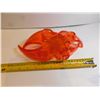 Image 5 : ORANGE HAND BLOWN ORANGE ART GLASS WITH CROSSED ARMS
