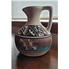 Image 1 : Beautiful Traditional Navajo Vase - in perfect condition - made in USA - approx. 7 inches tall
