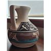 Image 2 : Beautiful Traditional Navajo Vase - in perfect condition - made in USA - approx. 7 inches tall