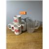 Image 1 : 4 Cups Rubbermaid Jug.