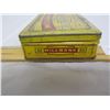 Image 6 : Antique Millbank Cigarettes Tin