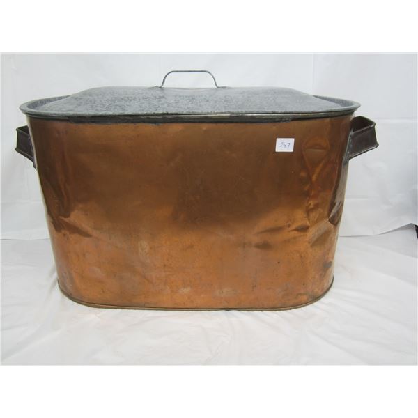 Antique Copper Boiler with  a Matching Lid Good Condition