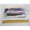 Image 1 : Lindberg Ford Thunderbird Model Kit Unbuilt