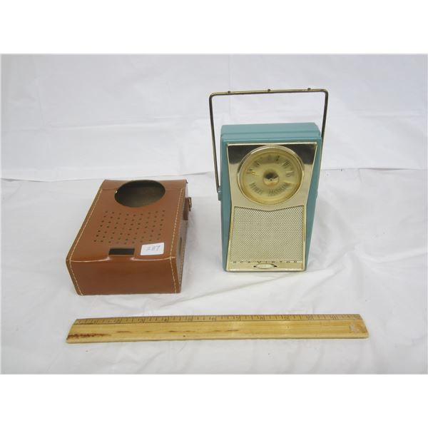1960's RCA Victor Blue Radio with Case