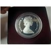 Image 2 : 1982 Silver Dollar in Royal Canadian Mint Case.