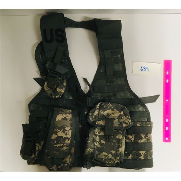 Load bearing us military vest, pouches