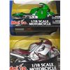Image 3 : (2) 1/18th Scale Motorcycles “Maisto”