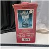 Image 1 : Vintage 621B Coleman lantern in original box - complete
