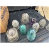 Image 3 : Insulators
