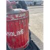 Image 2 : 5 gallon Gas Can