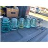 Image 2 : Insulators