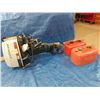 Image 2 : 18 HP Evinrude Outboard Motor with 2 fuel tanks
