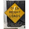 Image 1 : Over height loads sign construction