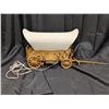Image 4 : vintage style covered wagon lamp w/ horse figurines that can be attached