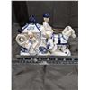 Image 4 : Vintage Porcelain Figurine of a Horse Drawn Carriage (Good Condition)