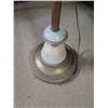 Image 2 : Tri-Lite Floor Lamp W/ Akro-agate lass base