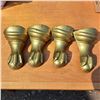 Image 1 : Cast bath tub claw feet