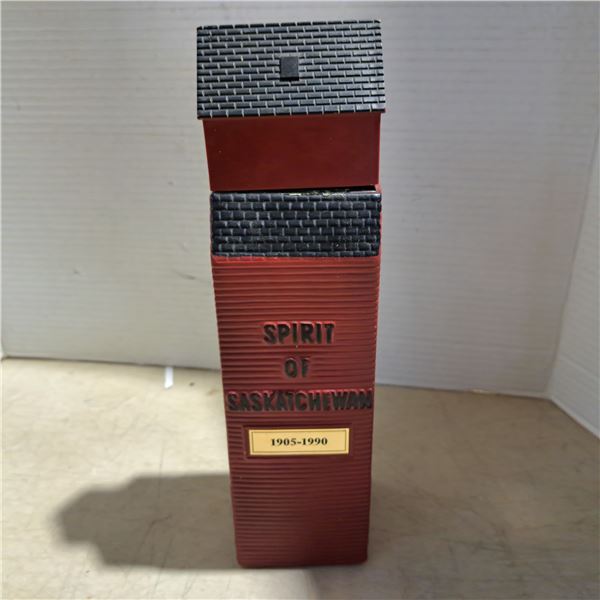 Spirit of sask decanter