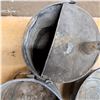 Image 3 : 3 galvinized buckets- sizes 9" and 11" tall