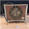 Image 1 : Small heater- size 12" by 13"