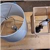 Image 4 : 2 lamps - 25" tall