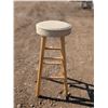 Image 2 : pair of bar stools