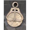Image 1 : Vintage Wood block Pully