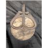 Image 2 : Vintage Wood block Pully