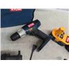Image 2 : 2 Ryobi 18V Drill/Impact, Battery, Charger & Case 