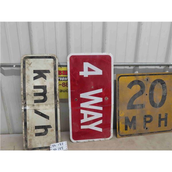 3 Traffic Signs : 4 Way 12'' x 24'' , 20 MPH 18'' x 18'' ,