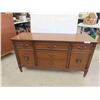 Image 1 : Dresser 31'' x 56'' x 18'' 