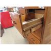 Image 5 : 2 Oak Filing Cabinets (Selling Together) No 