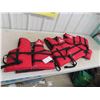 Image 1 : 3 Life Jackets : Chest Size 76-132cm 