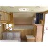 Image 14 : 1995 Fleetwood Prowler 18ft x 7.5ft Wide 5th Wheel Camper
