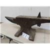 Image 3 : Anvil 9 1/2'' H x 23'' L (Width at Base is) 9'' 
