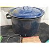 Image 2 : Vintage Pickling Granite Pot with Canning Wax &