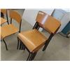 Image 3 : 9 Stacking Chairs 