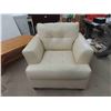 Image 1 : Leather/Leather Style Living Room Chair 