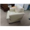Image 2 : Leather/Leather Style Living Room Chair 