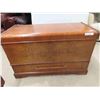 Image 1 : Cedar Chest with Bottom Drawer 26'' x 41'' x 18'' 