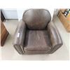 Image 4 : Living Room Leather/Leather Style Chair 