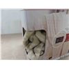 Image 2 : Brookstone Heated Throw 50'' x 60'' - New or Store Return  