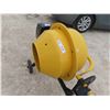 Image 5 : 46 Litre 120V Electric Cement Mixer - Used 